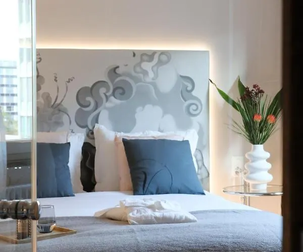 Stay2night Bs Szálloda 4*